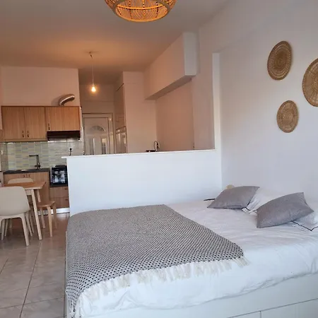 Apartment At Sea - Nova