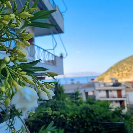 Apartmán At Sea - Nova Tolón